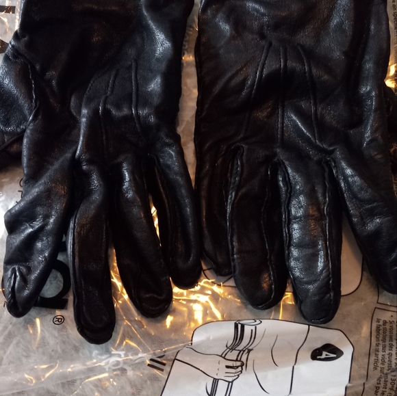 Ralph Lauren Long Wool and Cashmere Coat/44R w/ Leather M Gloves - Picture 10 of 13